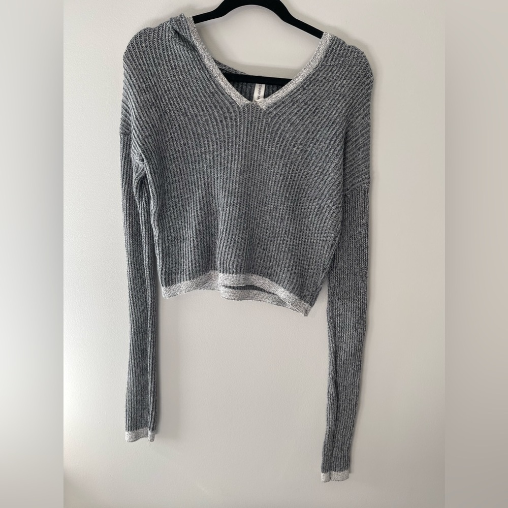 2/$40 Gray Ribbed V-Neck Crop Sweater Top